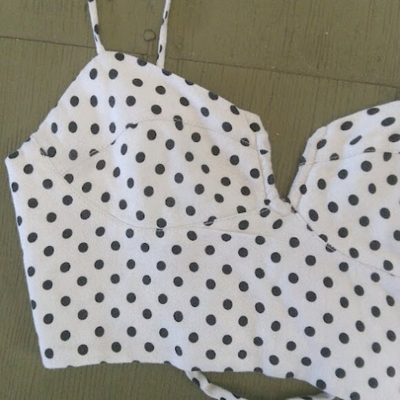 URBAN OUTFITTERS | Black + White Polka Dot Sweetheart Lace Up Crop Top Retro XS - Picture 4 of 12